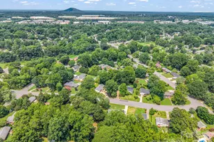 2044 Helen Dr, Gastonia, NC 28054 - Photo 37