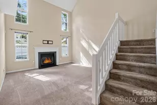 8318 Christmas Ct, Charlotte, NC 28216 - Photo 9