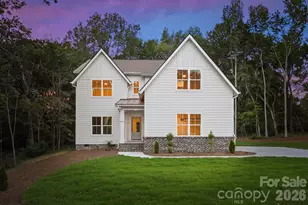 2311 Chateau Ct, Matthews, NC 28105 - Photo 1