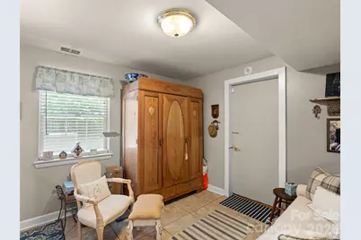 20 S Oak Forest Drive, Asheville, NC 28803 - Photo 19
