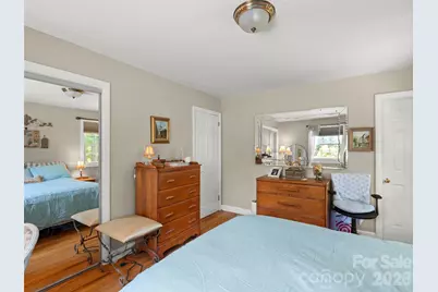 20 S Oak Forest Drive, Asheville, NC 28803 - Photo 17