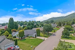 200 Planters Creek Rd, Fletcher, NC 28732 - Photo 31