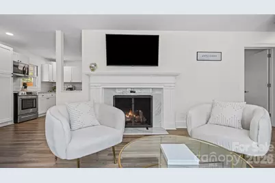 914 Crestmere Street, Charlotte, NC 28208 - Photo 9