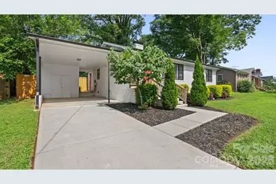 914 Crestmere Street, Charlotte, NC 28208 - Photo 39