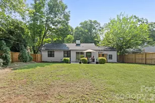 914 Crestmere St, Charlotte, NC 28208 - Photo 35