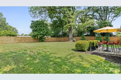 914 Crestmere Street, Charlotte, NC 28208 - Photo 33