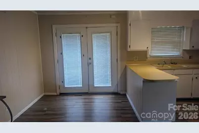 608 Catawba Street, Chester, SC 29706 - Photo 9