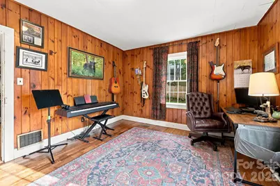 67 Montana Avenue, Asheville, NC 28806 - Photo 17