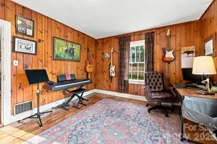 67 Montana Ave, Asheville, NC 28806 - Photo 17