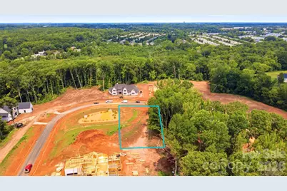 1025 Maxwell Court, Waxhaw, NC 28173 - Photo 3