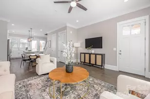 2728 Kilgo Way, Charlotte, NC 28205 - Photo 3