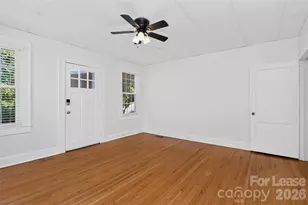 912 S York St, Gastonia, NC 28052 - Photo 3