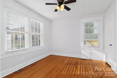 912 S York Street, Gastonia, NC 28052 - Photo 11