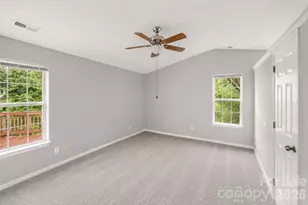 1828 Sugar Hollow Dr, Charlotte, NC 28214 - Photo 5
