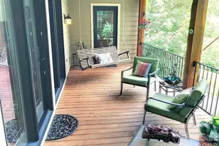 811 Hemlock Dr, Newland, NC 28657 - Photo 11