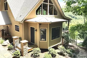 811 Hemlock Dr, Newland, NC 28657 - Photo 3