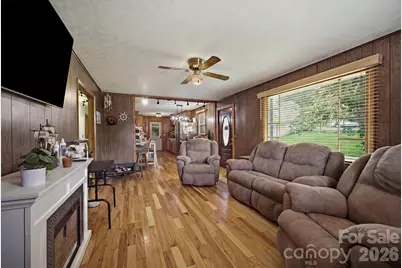 1082 Maple Street, Granite Falls, NC 28630 - Photo 9