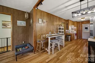 1082 Maple St, Granite Falls, NC 28630 - Photo 11