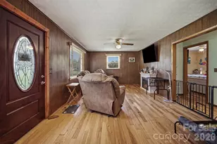 1082 Maple St, Granite Falls, NC 28630 - Photo 7