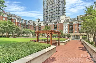 300 W 5th St, Charlotte, NC 28202 - Photo 41
