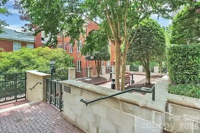 300 W 5th Street #709, Charlotte, NC 28202 - Photo 43