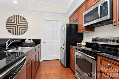 300 W 5th Street #709, Charlotte, NC 28202 - Photo 11