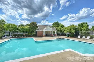 8453 Big Creek Ct, Charlotte, NC 28105 - Photo 35