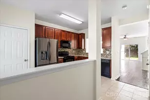 8453 Big Creek Ct, Charlotte, NC 28105 - Photo 11