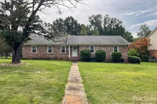 14232 Springwater Dr, Matthews, NC 28105 - Photo 1