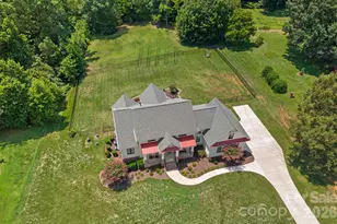 2889 Mt Pleasant Rd, Sherrills Ford, NC 28673 - Photo 43