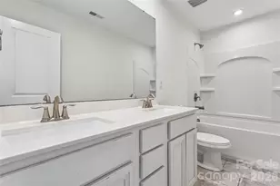 5911 Fenway Dr, Charlotte, NC 28273 - Photo 39