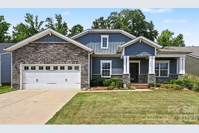 1604 Spring Blossom Trail, Fort Mill, SC 29708 - Photo 5