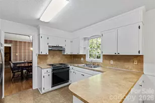 1214 Hawthorne Rd, Lancaster, SC 29720 - Photo 9