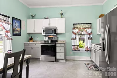 108 Richland Street, Clover, SC 29710 - Photo 5
