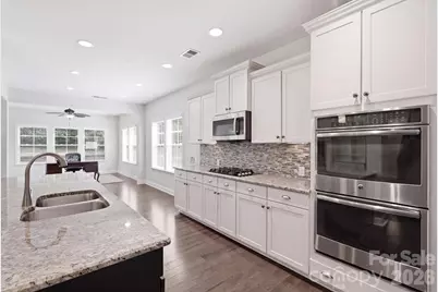 2666 Stonewood View, Kannapolis, NC 28081 - Photo 9