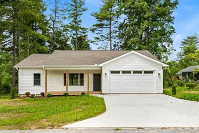334 Woodland Drive, Hendersonville, NC 28792 - Photo 1