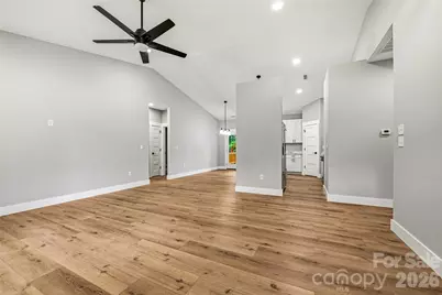 334 Woodland Drive, Hendersonville, NC 28792 - Photo 9