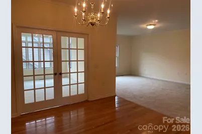 513 26th Avenue NE, Hickory, NC 28601 - Photo 11