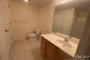 513 26th Ave NE, Hickory, NC 28601 - Photo 33