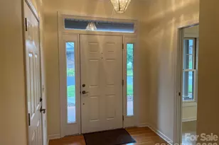 513 26th Ave NE, Hickory, NC 28601 - Photo 5