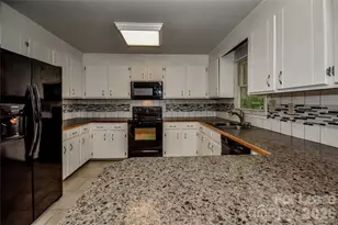 7730 Deer Track Dr, Denver, NC 28037 - Photo 29