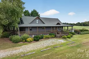 441 Bee Hive Rd, Columbus, NC 28722 - Photo 5