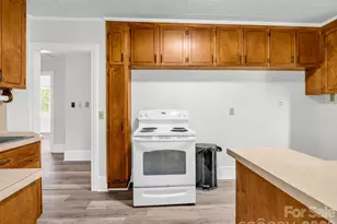 132 Valleyview Dr, Forest City, NC 28043 - Photo 11