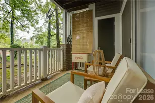 2506 Cranbrook Ln, Charlotte, NC 28207 - Photo 11