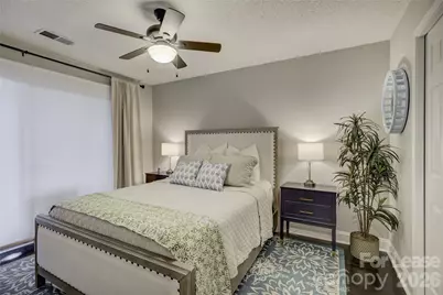 2506 Cranbrook Lane, Charlotte, NC 28207 - Photo 21