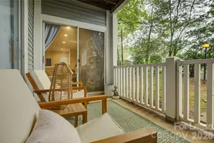 2506 Cranbrook Ln, Charlotte, NC 28207 - Photo 13