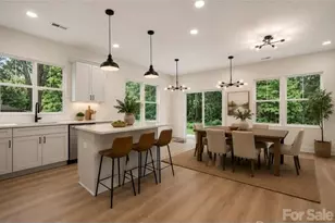 206/208 W Todd Ln, Charlotte, NC 28208 - Photo 5