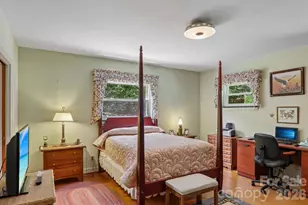 1404 Valmont Dr, Hendersonville, NC 28791 - Photo 25
