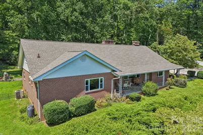 1404 Valmont Drive, Hendersonville, NC 28791 - Photo 37