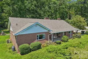 1404 Valmont Dr, Hendersonville, NC 28791 - Photo 37